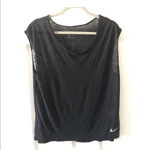Nike Dri-Fit Workout Top | Size M
